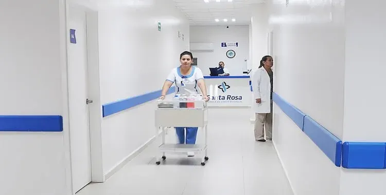DriCloud gestionará Clínica Santa Rosa en México