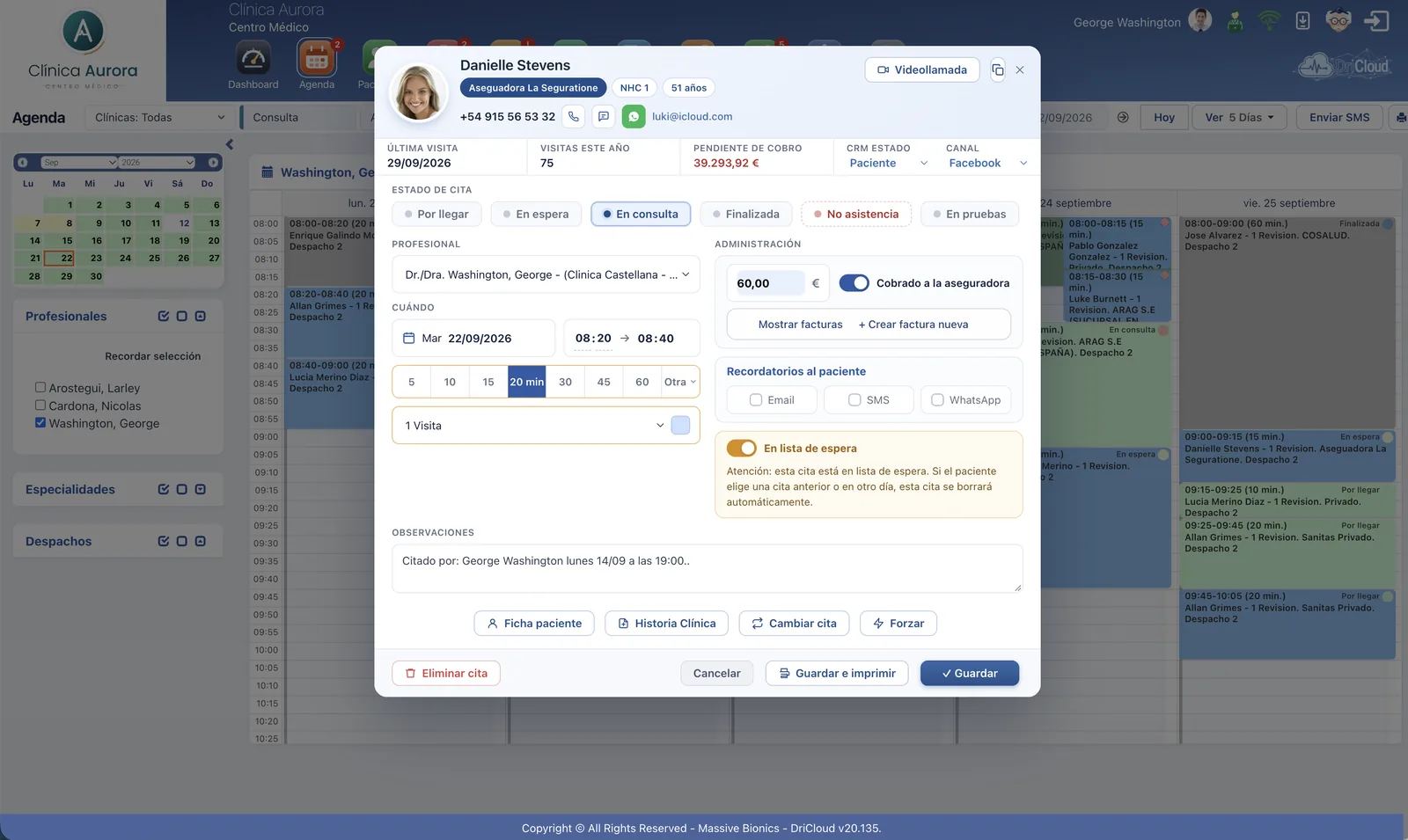 Ficha de cita de DriCloud sobre la agenda, con el paciente, el estado de la cita, la duración, el importe y los recordatorios