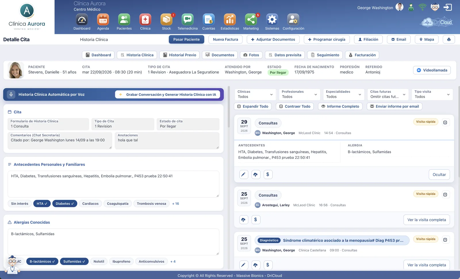 Historia clinica de DriCloud con la IA transcribiendo la consulta por voz en los campos de anamnesis y exploracion
